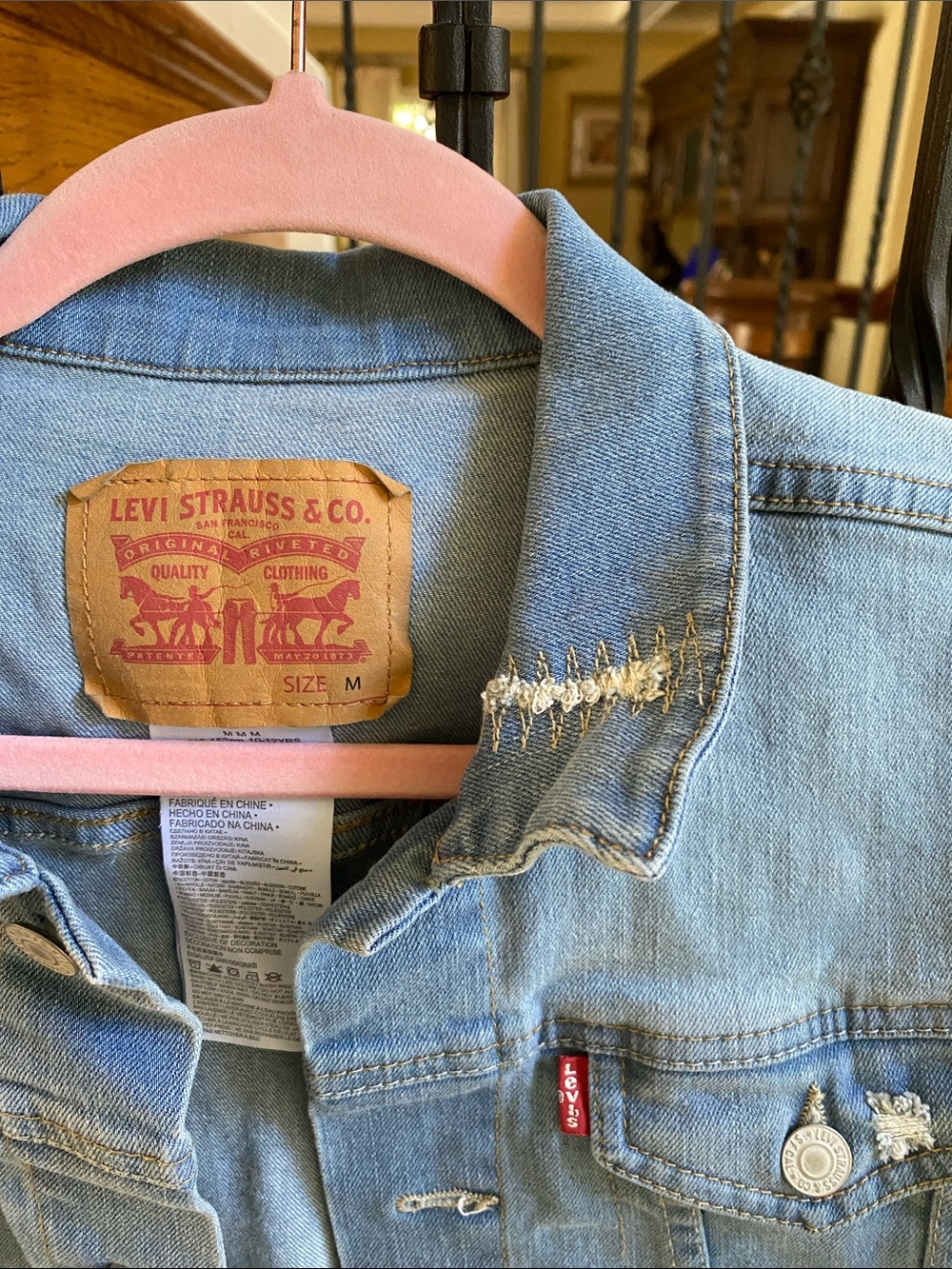 Boy’s LEVI’S Trucker Jean Jacket - Picture 2 of 13